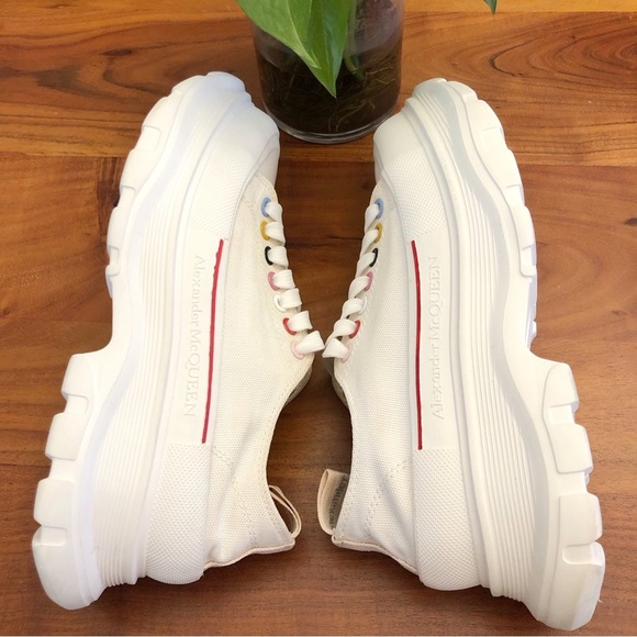 ALEXANDER MCQUEEN Tread Slick Low Top White Sneakers Size: Women US 6.5. - Picture 12 of 15